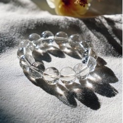 水晶保養全攻略｜讓你的飾品長久保值又美觀